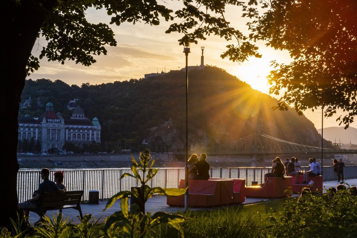 nehru part budapest we love