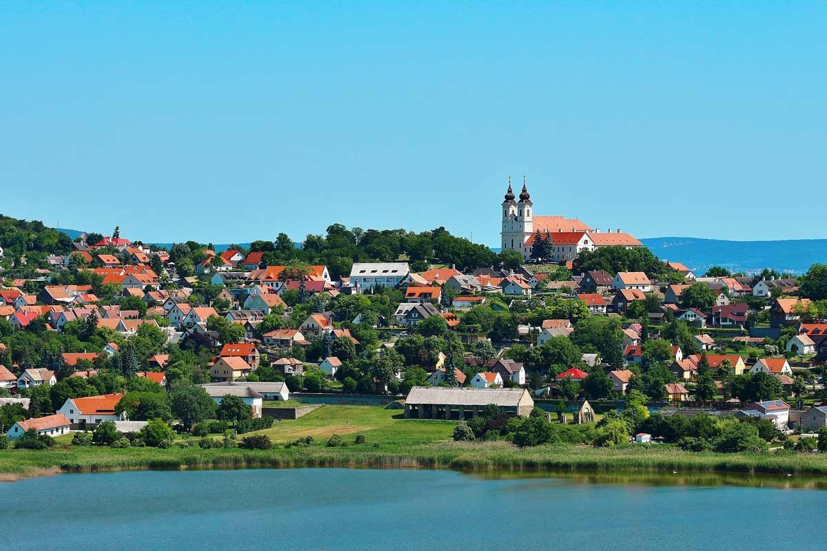 mirabella camping natív