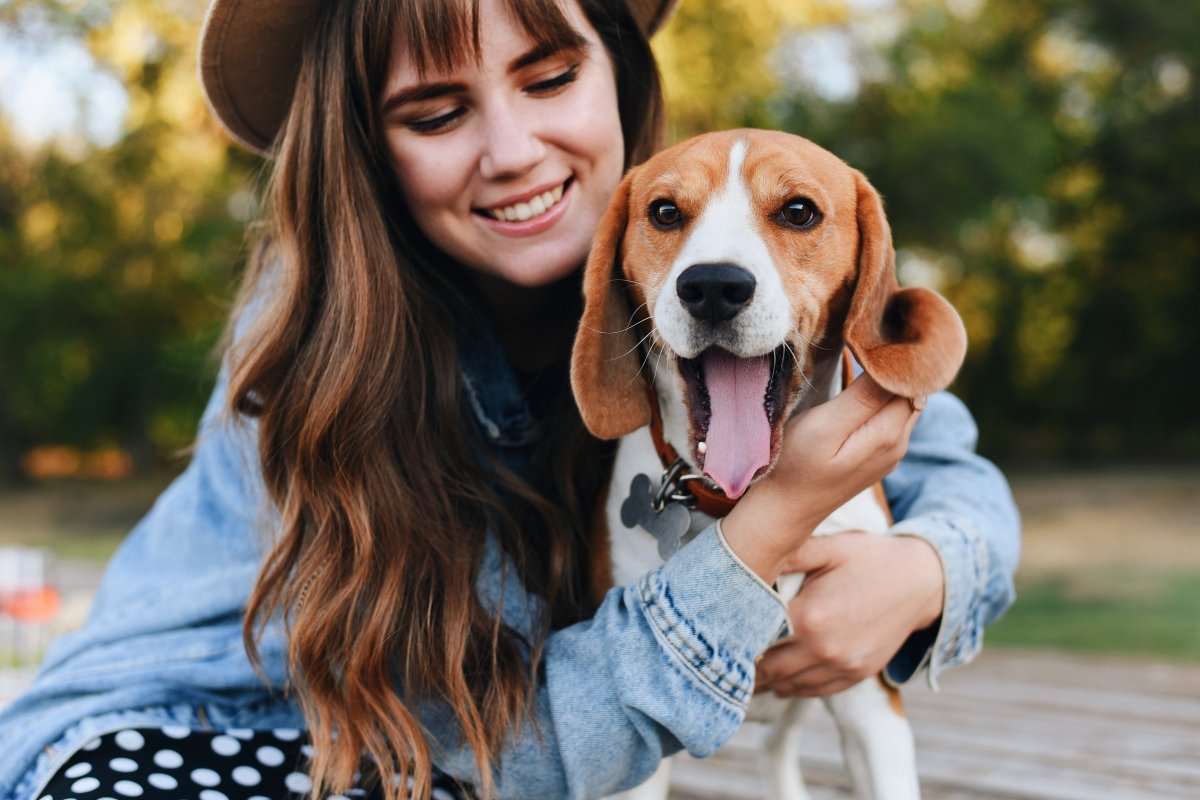 beagle gazdájával