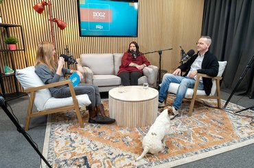 Stúdiókép a DOGZ Podcast forgatásáról